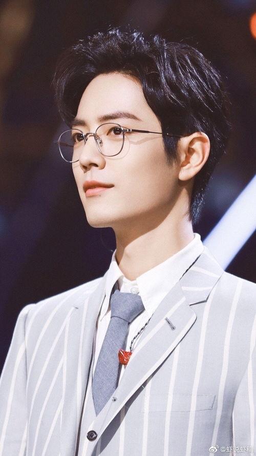 肖战李现最新爆料,揭秘幕后故事与精彩瞬间